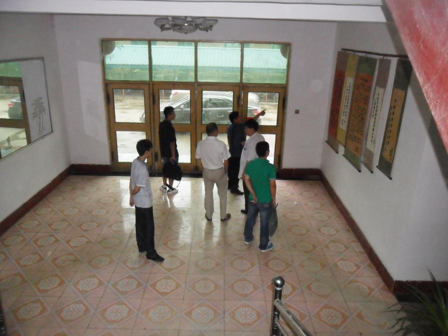 驗(yàn)收閘門(mén)及啟閉機(jī)